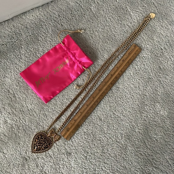 Betsey Johnson leopard heart chunky gold chain necklace O/S - Picture 4 of 4